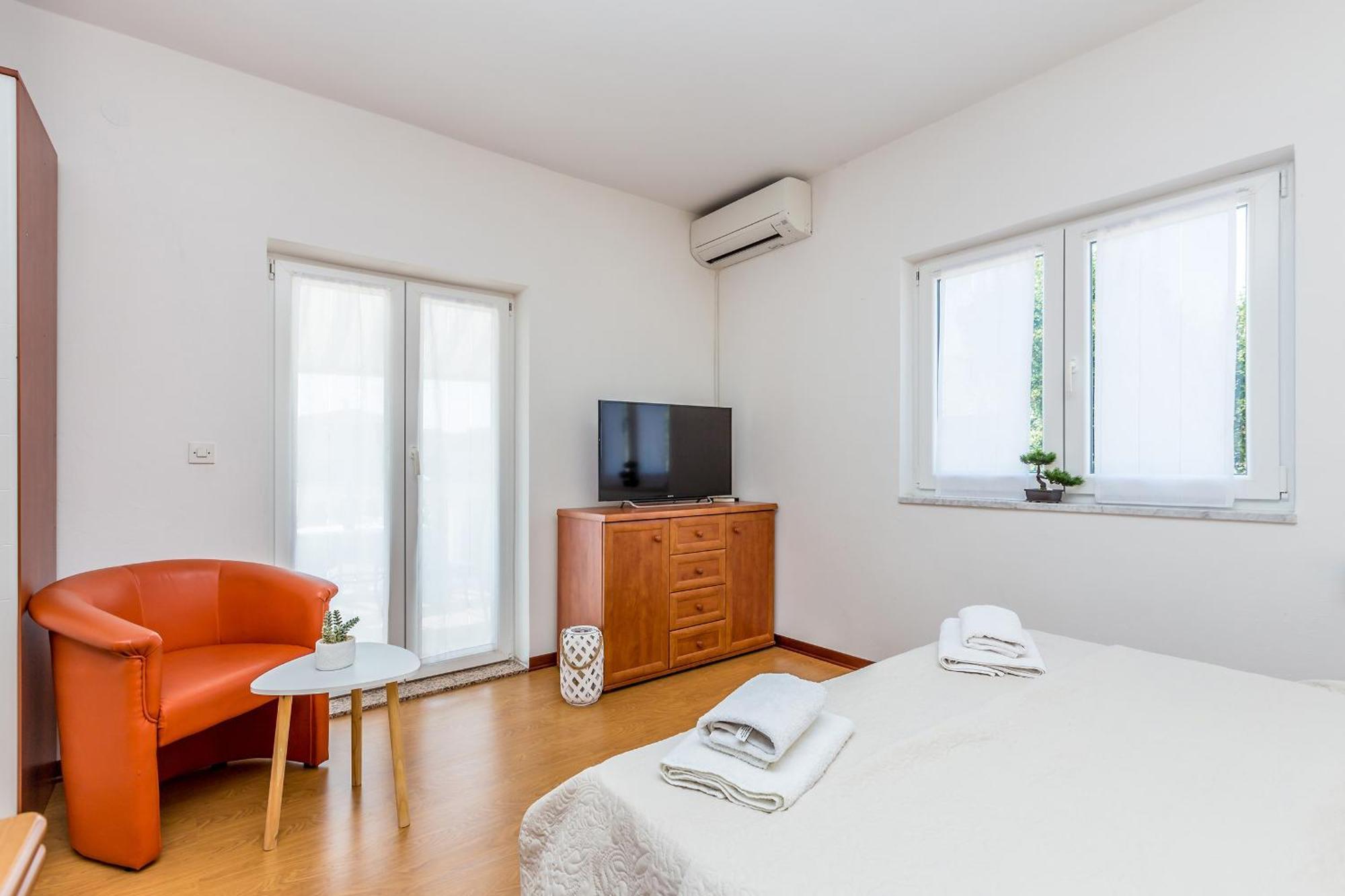 Guest House Antonella Malinska Oda fotoğraf