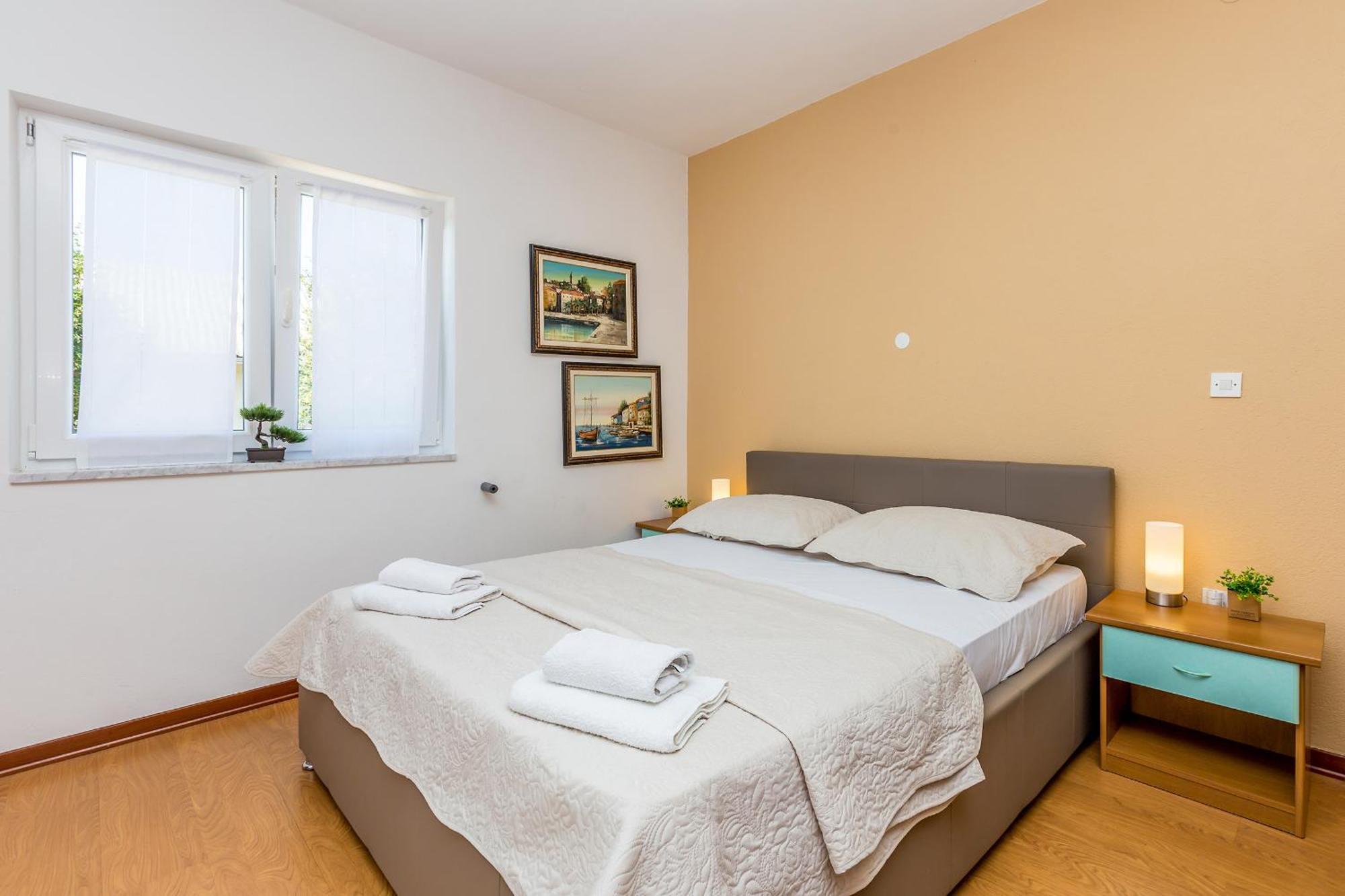 Guest House Antonella Malinska Oda fotoğraf