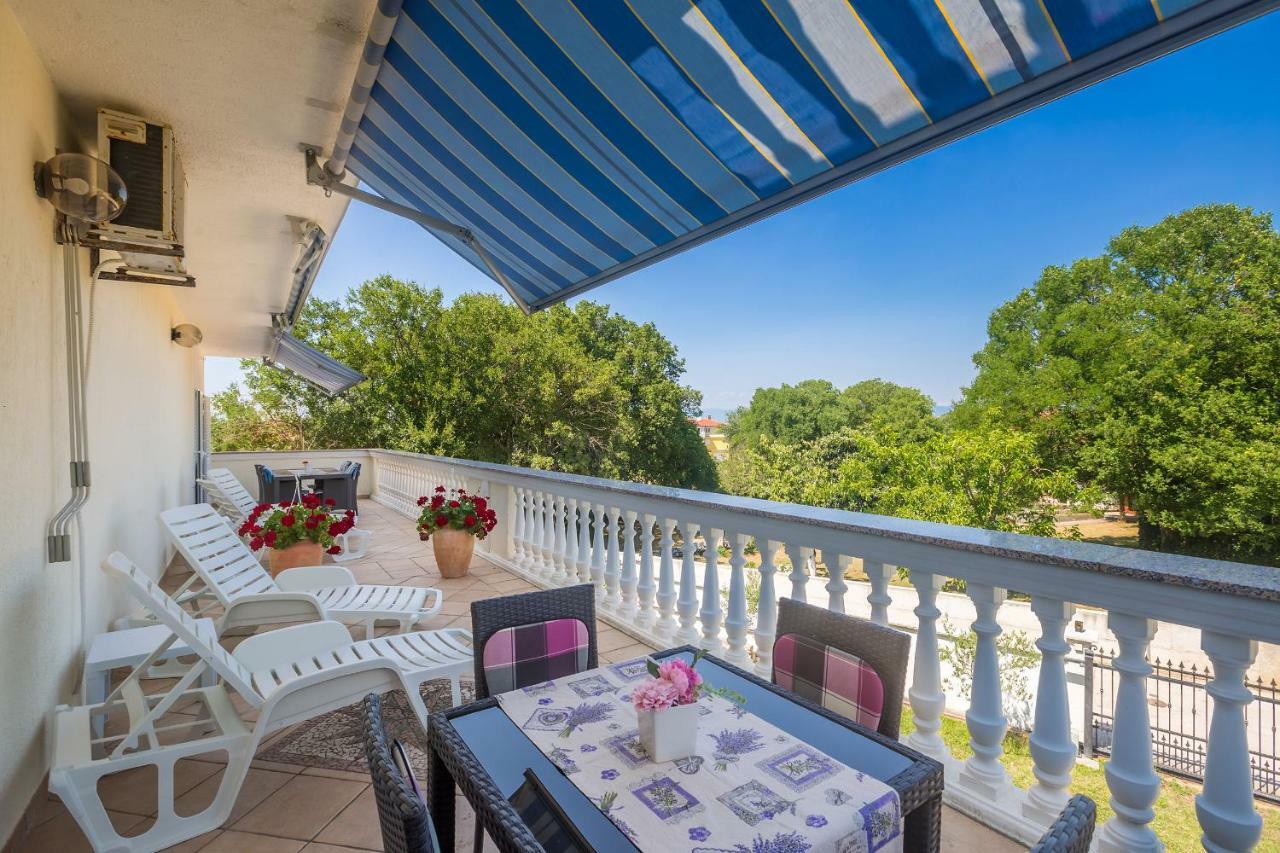 Guest House Antonella Malinska Dış mekan fotoğraf
